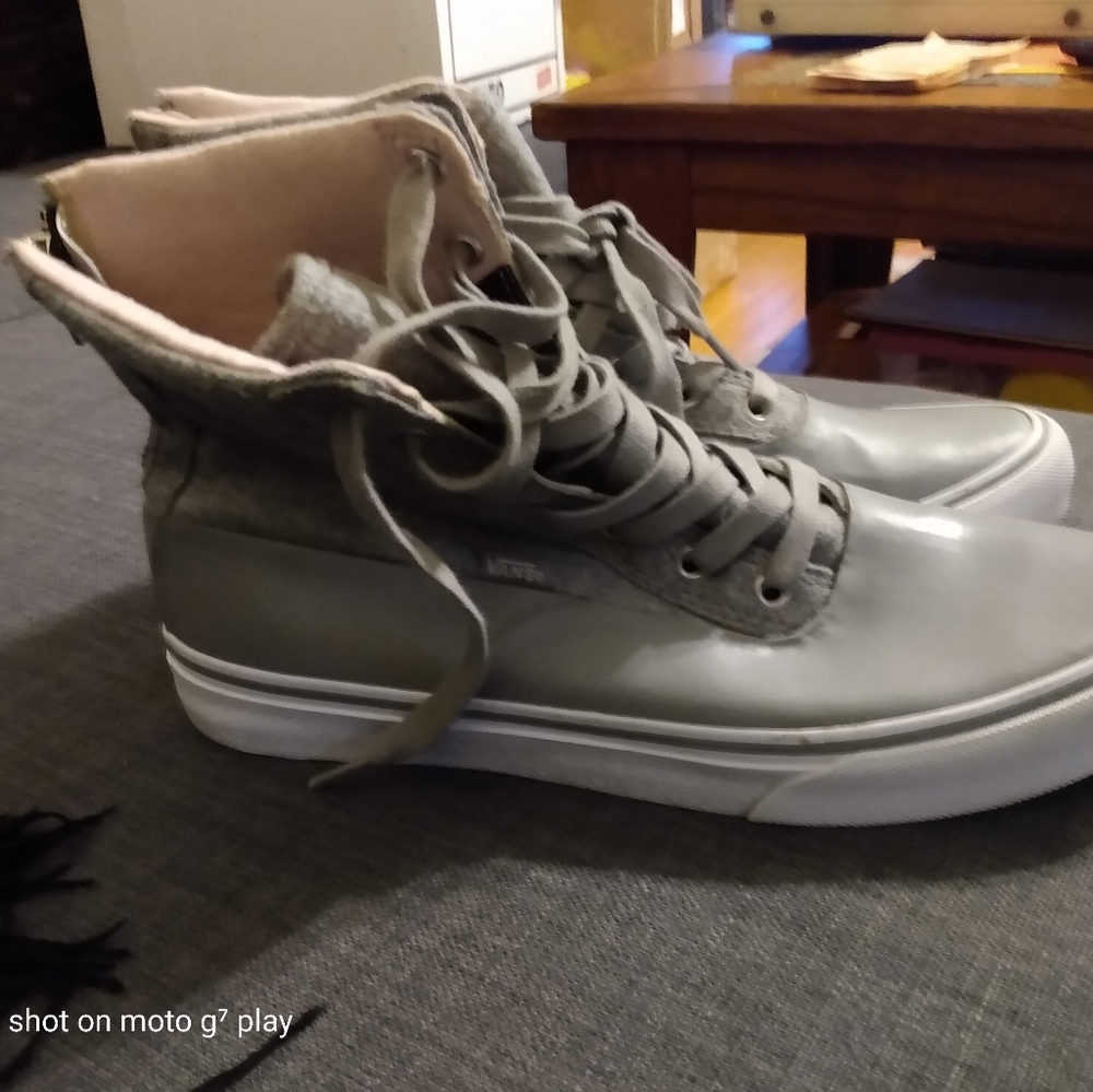 Vans Grey and Light Pink High Top Vans w/ Zipper - Picture 4 of 6